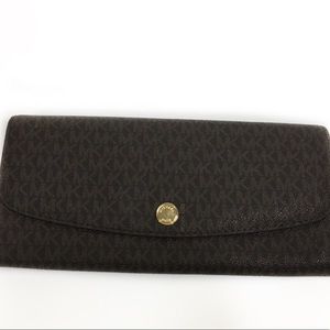MK envelope wallet